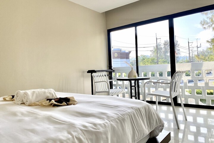Room 16 of 41