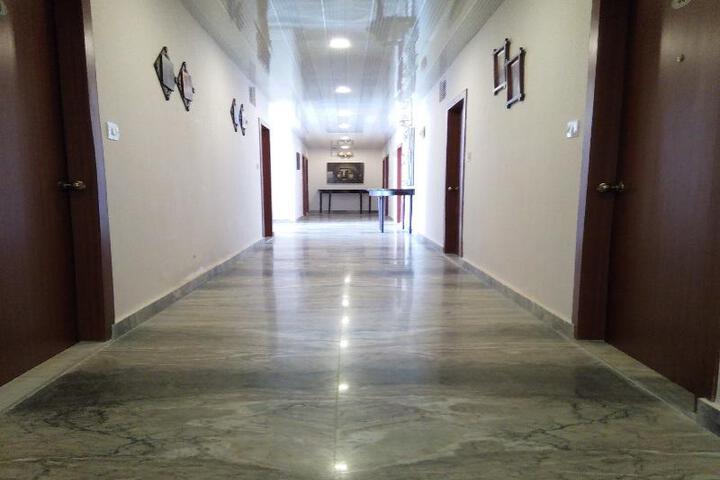 The Royal Oaks Hotel Gangtok