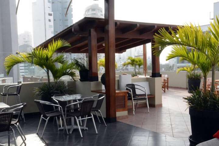 El Faro Inn