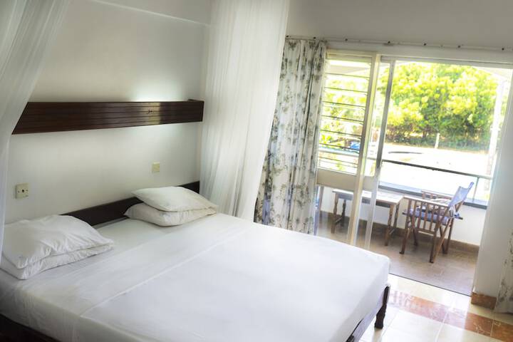 Room 16 of 58