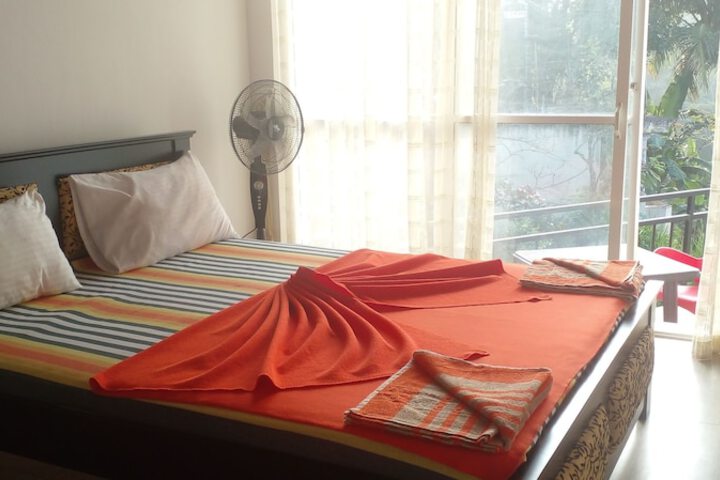 Room 5 of 61