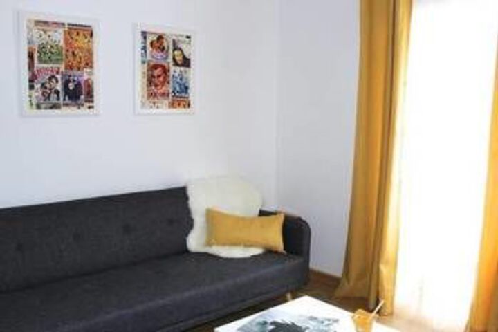 Room 16 of 18