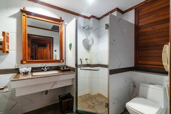 Room 70 of 145