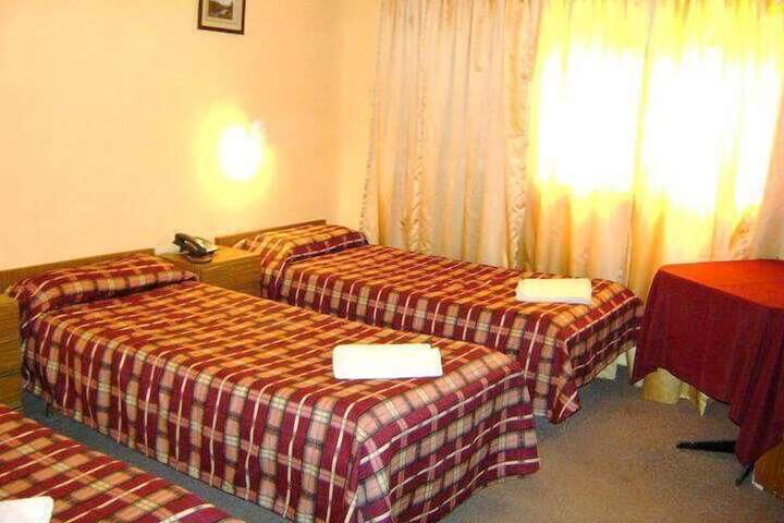 Room 6 of 31