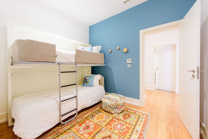 Room 5 of 36
