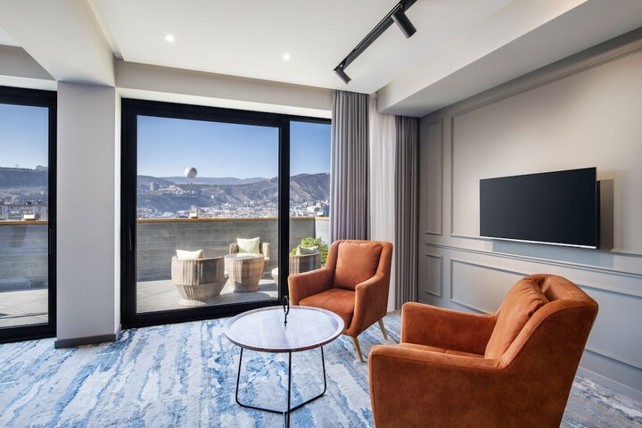 Room 21 of 47