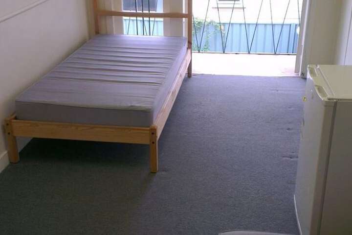 Room 8 of 22
