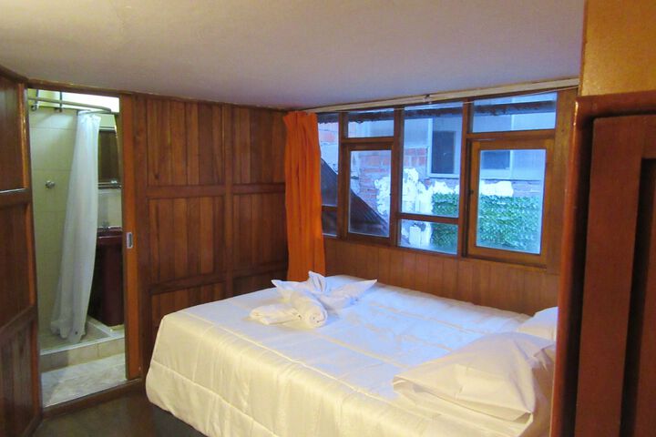 Room 41 of 64