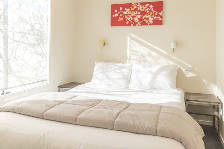Room 5 of 39