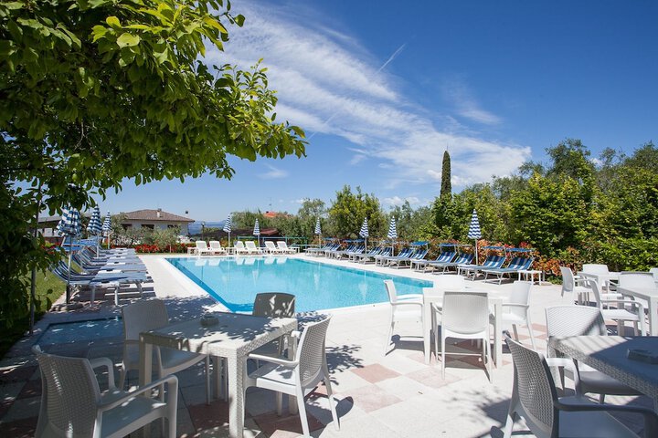 Pools & Facilities
