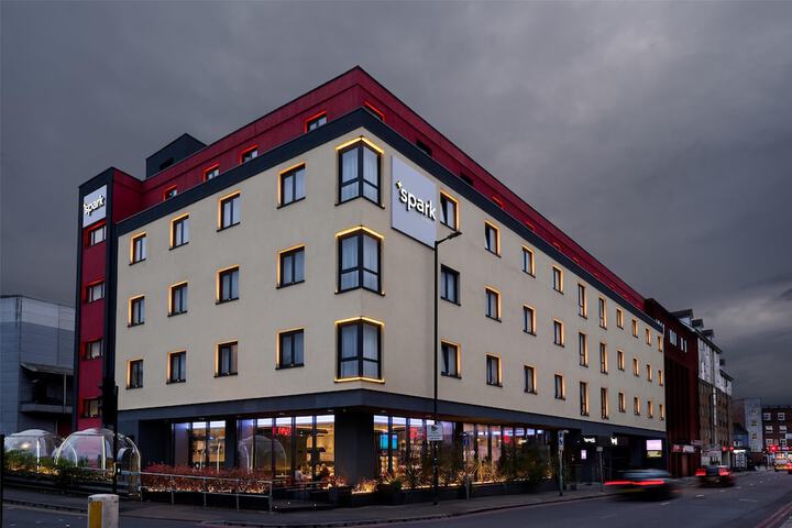 Spark by Hilton Luton