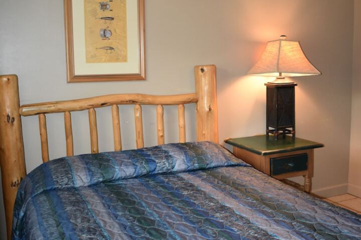 Room 17 of 94