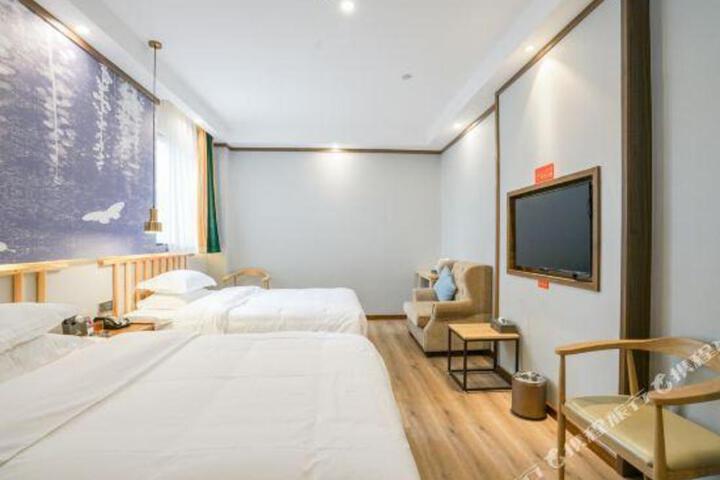 Nanyang Hotel (Dazhou Xiwai Theme)