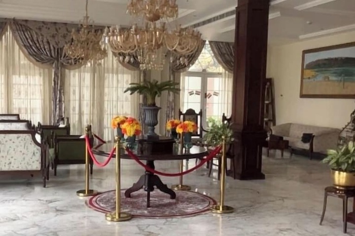 Hotel Interior 12 of 161