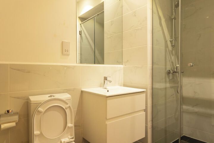 Room 151 of 158