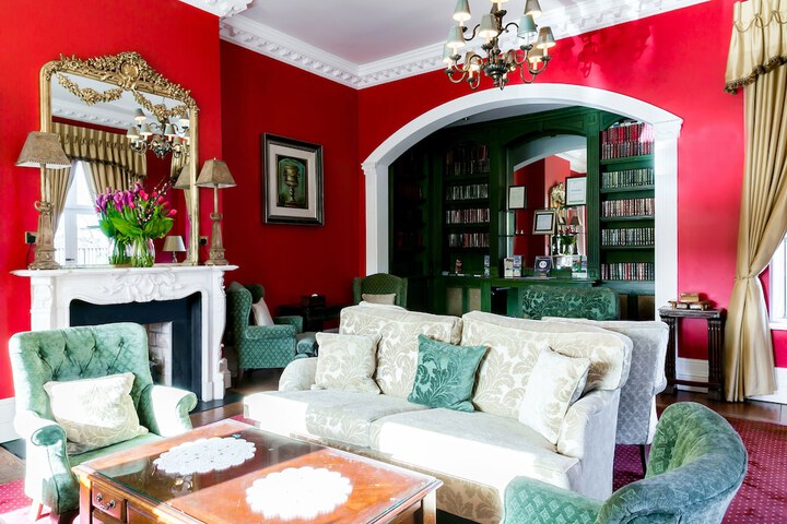 Lobby Entry