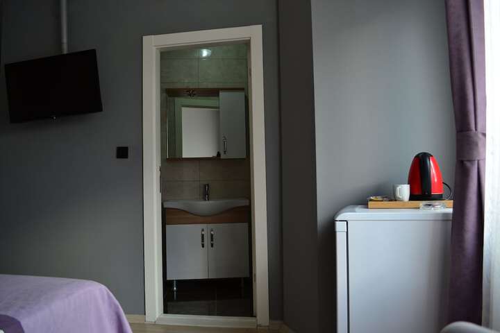 Room 28 of 36