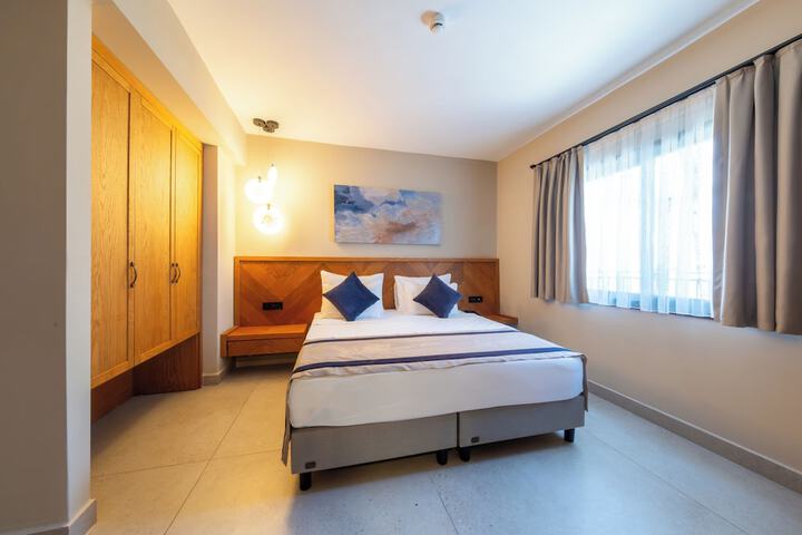 Room 13 of 88