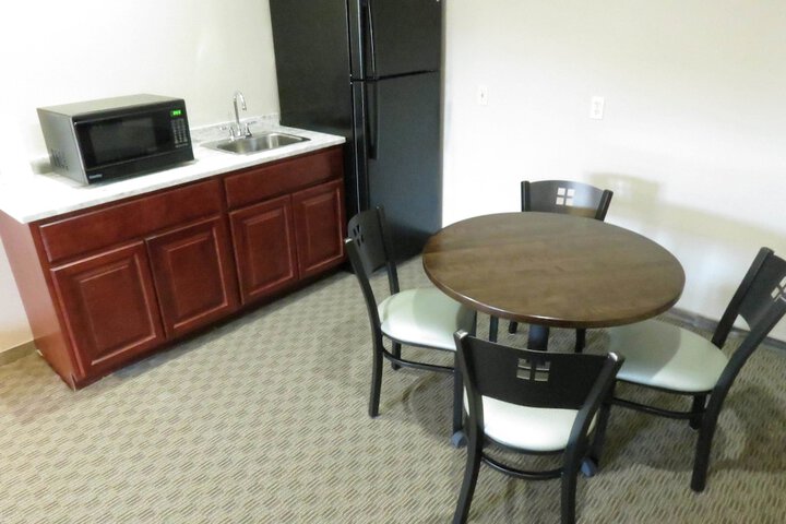 Room 6 of 22