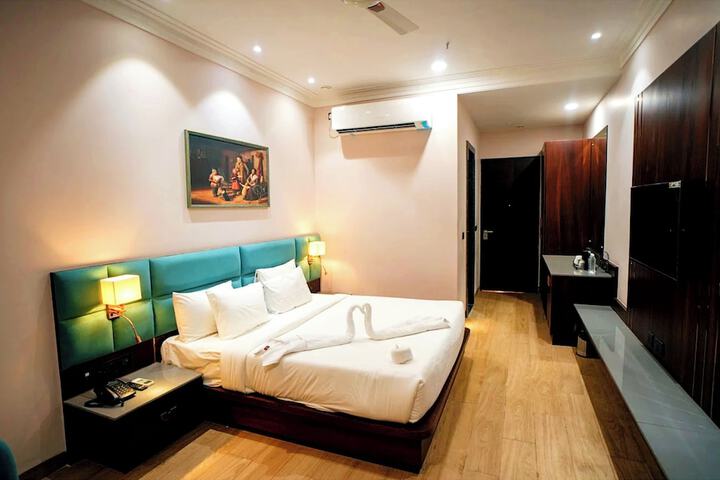Room 20 of 41