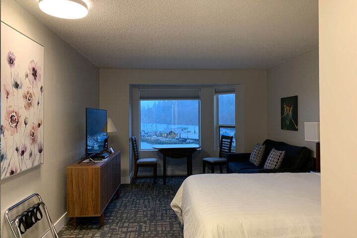 Room 7 of 70