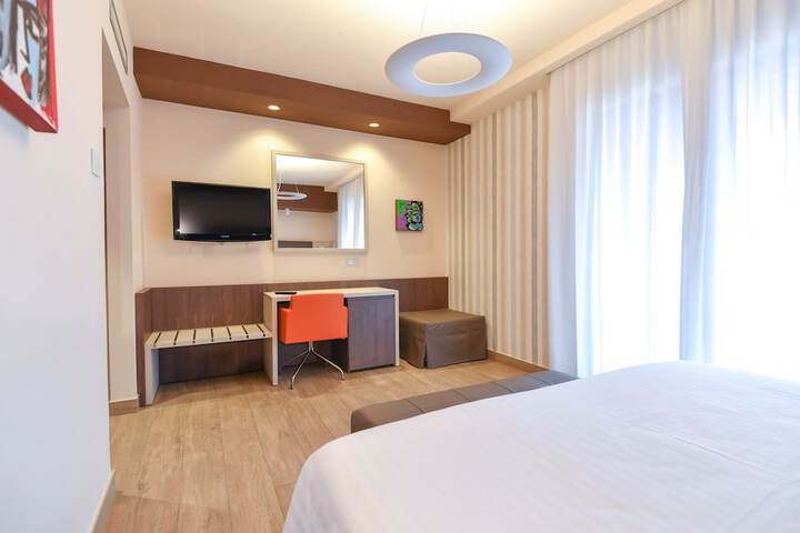 Room 45 of 155