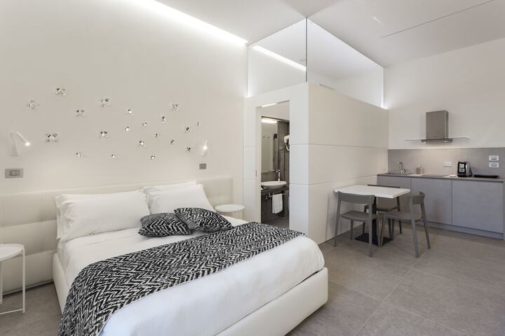 Room 13 of 50