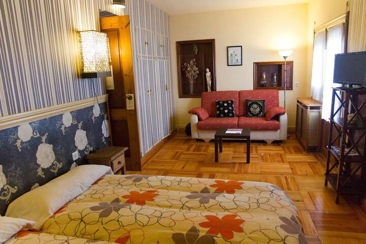 Room 8 of 54
