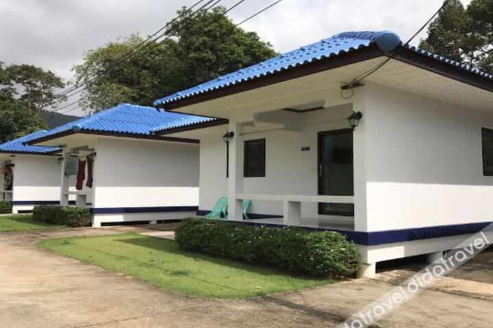 Nonthawat House