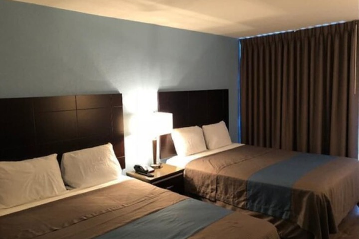 Room 16 of 27