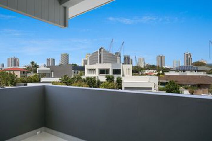 Terrace/Patio 2 of 14