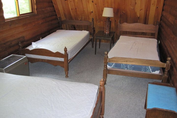 Room 12 of 40