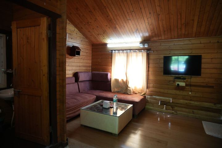 Room 15 of 35