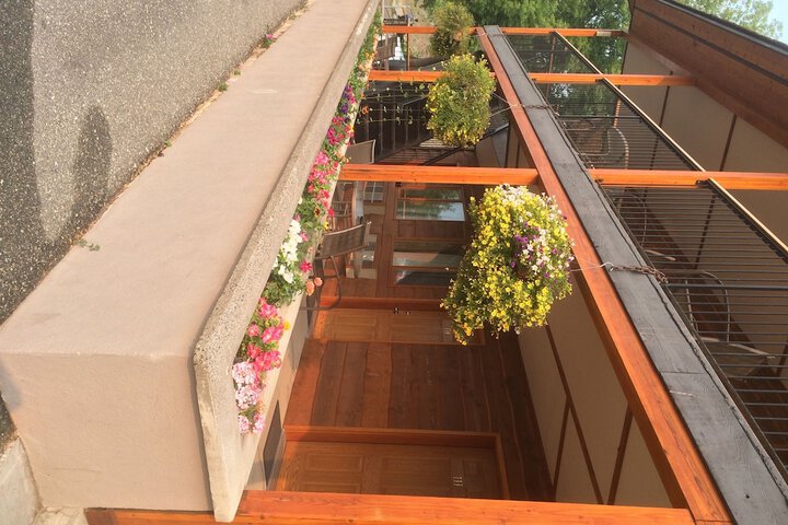 Hotel 67 of 80