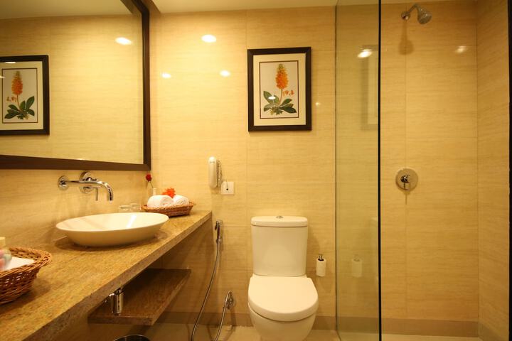 Clean Restrooms
