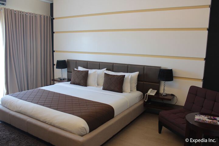 Room 21 of 49