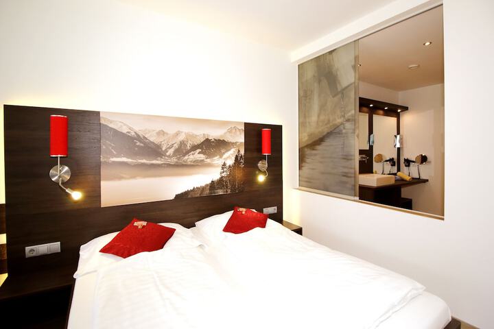 Room 20 of 69