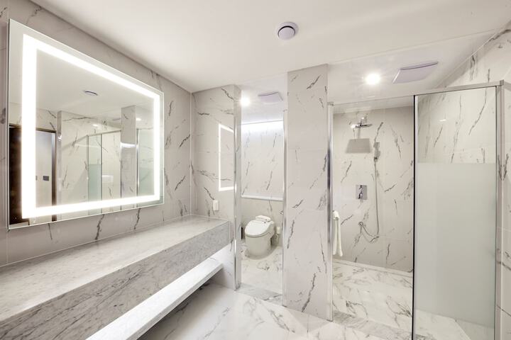 Bath Interior