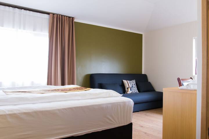 Room 21 of 72