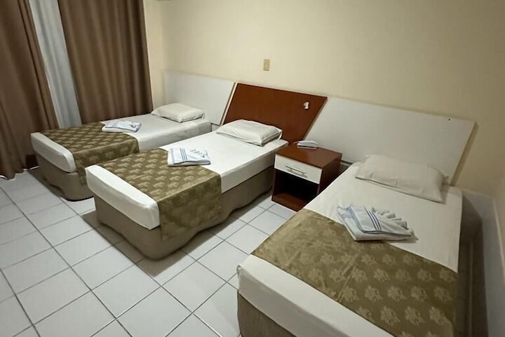 Room 7 of 36