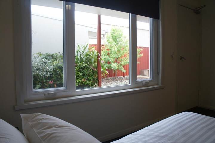 Room 4 of 49
