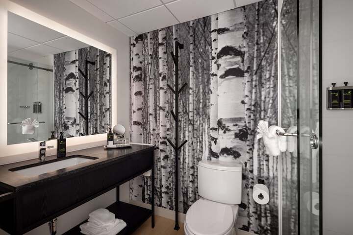 Room 41 of 53