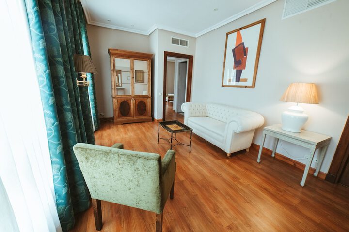 Room 20 of 105