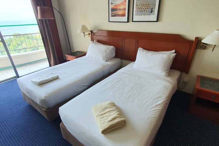 Room 228 of 650
