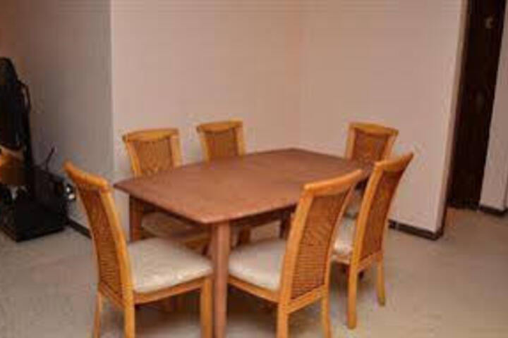 AL MESHKAT HOTEL APARTMENTS
