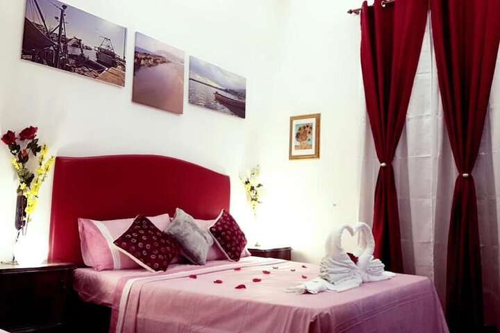 Room 4 of 47