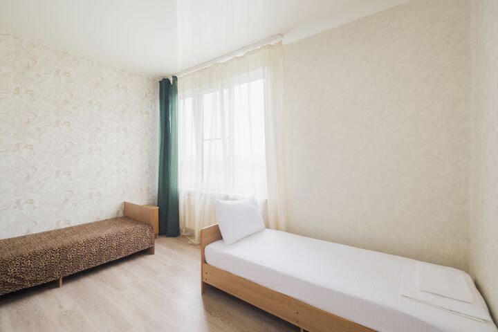 Room 7 of 34