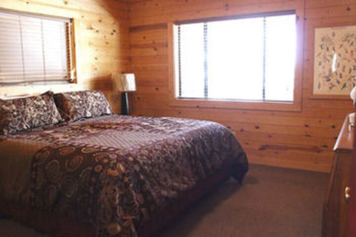Room 8 of 13