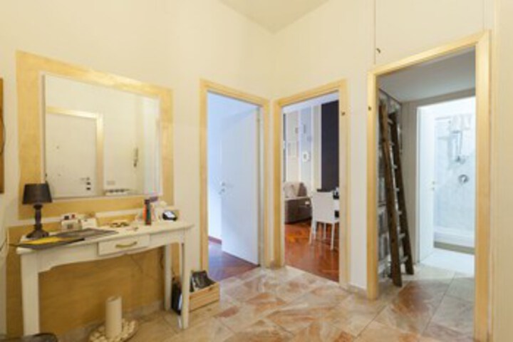 Room 12 of 26