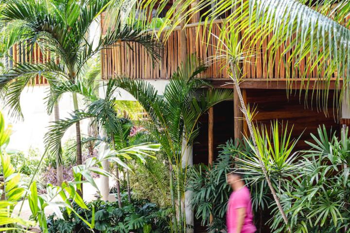 Hotel Exterior 254 of 262